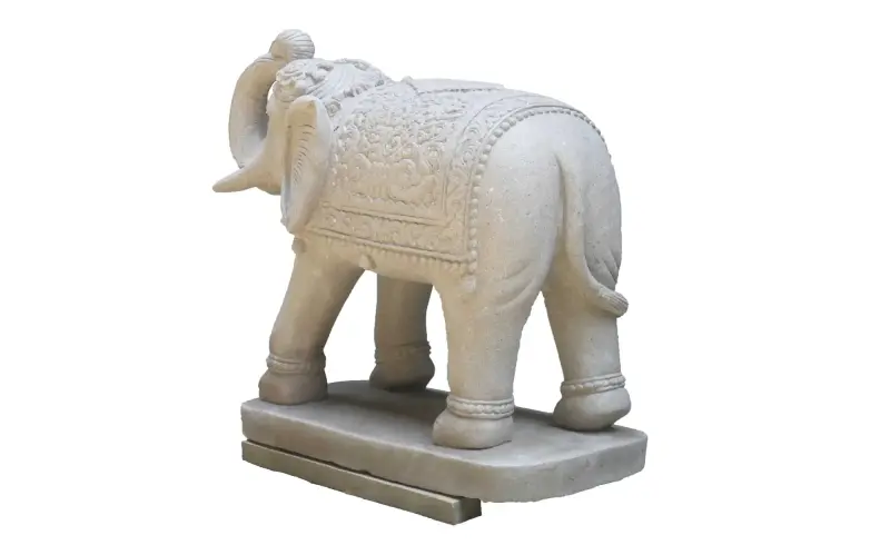 Product image 3 of the product “Indian elephant approx.100cm length, head facing left and left foot forward ”